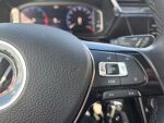 Volkswagen Touran 2022 Valkoinen