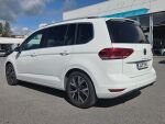 Volkswagen Touran 2022 Valkoinen