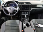 Volkswagen Touran 2022 Valkoinen