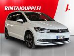 Volkswagen Touran 2022 Valkoinen