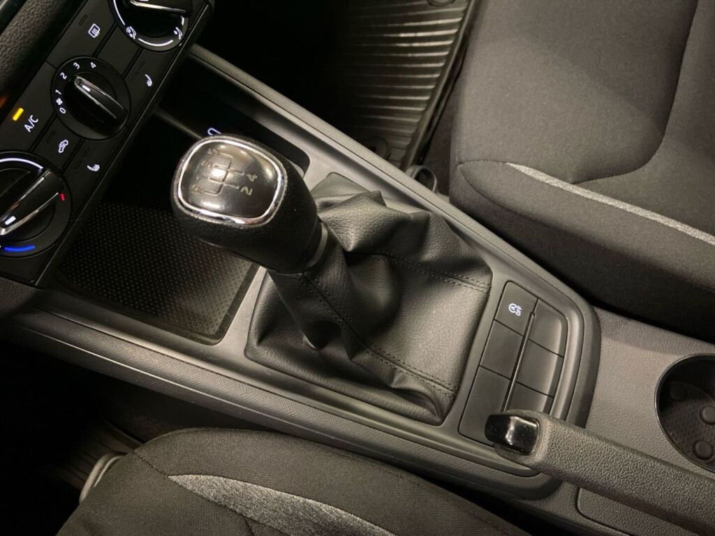 Skoda Scala 2022 Valkoinen