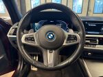 BMW 330 2022 Punainen