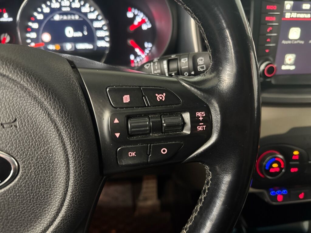 Kia Sorento 2016 Musta