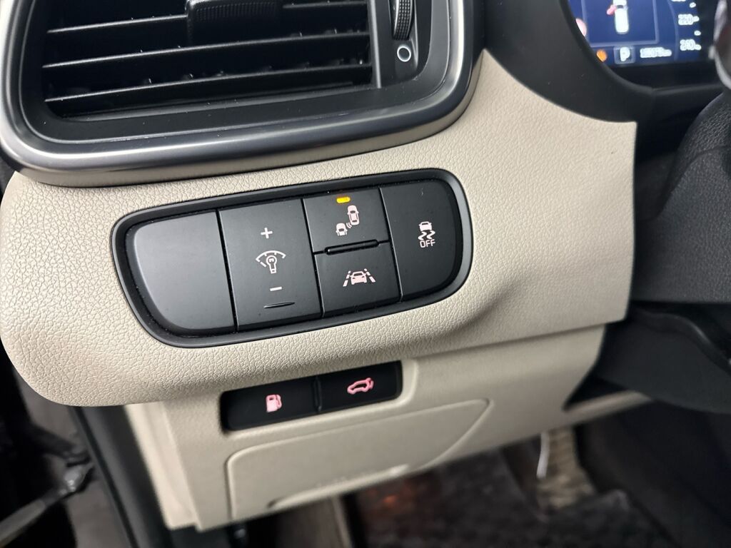 Kia Sorento 2016 Musta