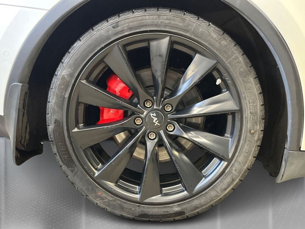 Tesla Model Y 2022 Valkoinen