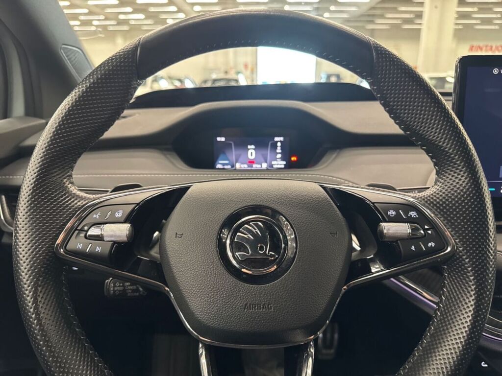 Skoda Enyaq 2022 Vihreä