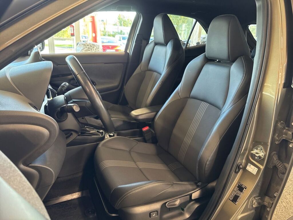 Toyota Yaris Cross 2022 Vihreä