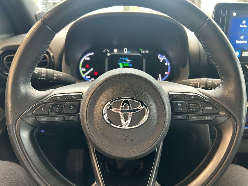 Toyota Yaris Cross 2022 Vihreä