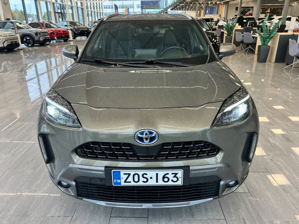 Toyota Yaris Cross 2022 Vihreä