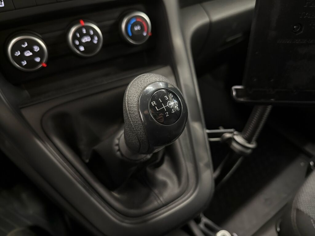 Mercedes-Benz Citan 2023 Valkoinen