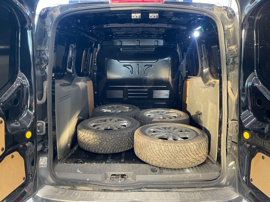 Ford Transit Connect 2023 Agate Black