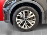Audi Q4 e-tron 2023 Musta