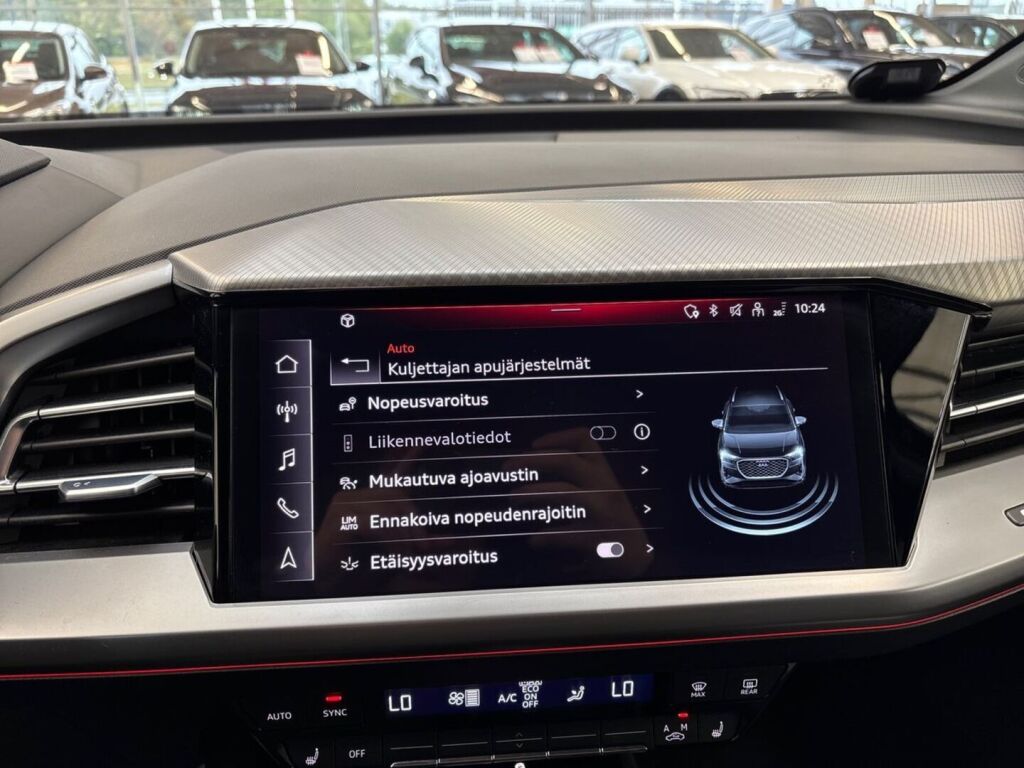 Audi Q4 e-tron 2023 Musta