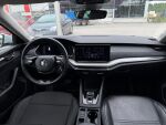 Skoda Octavia 2023 Valkoinen