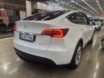 Tesla Model Y 2023 Valkoinen
