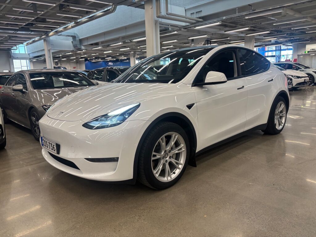 Tesla Model Y 2023 Valkoinen
