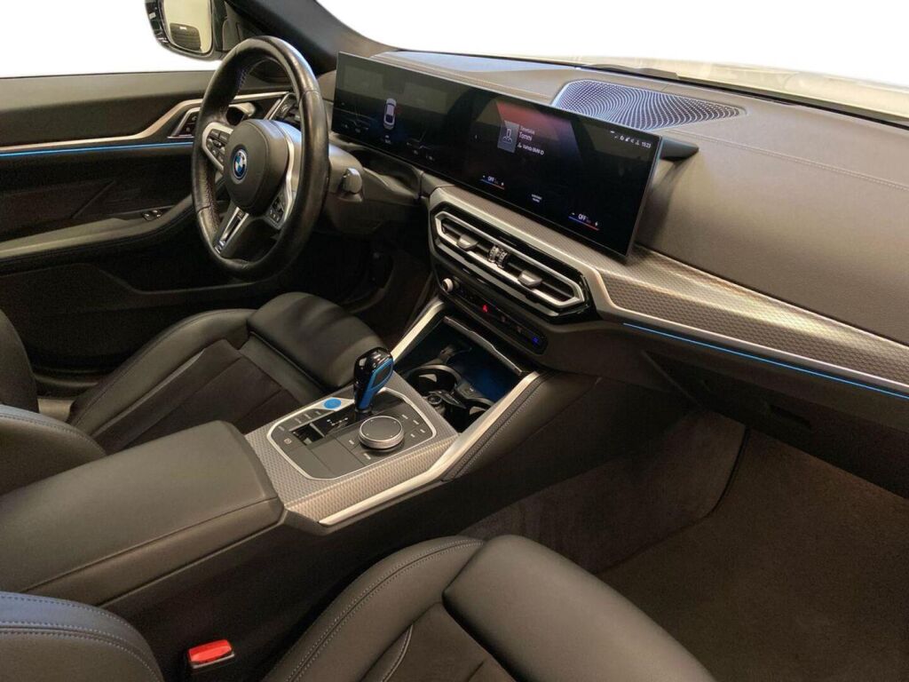 BMW i4 2023 Valkoinen