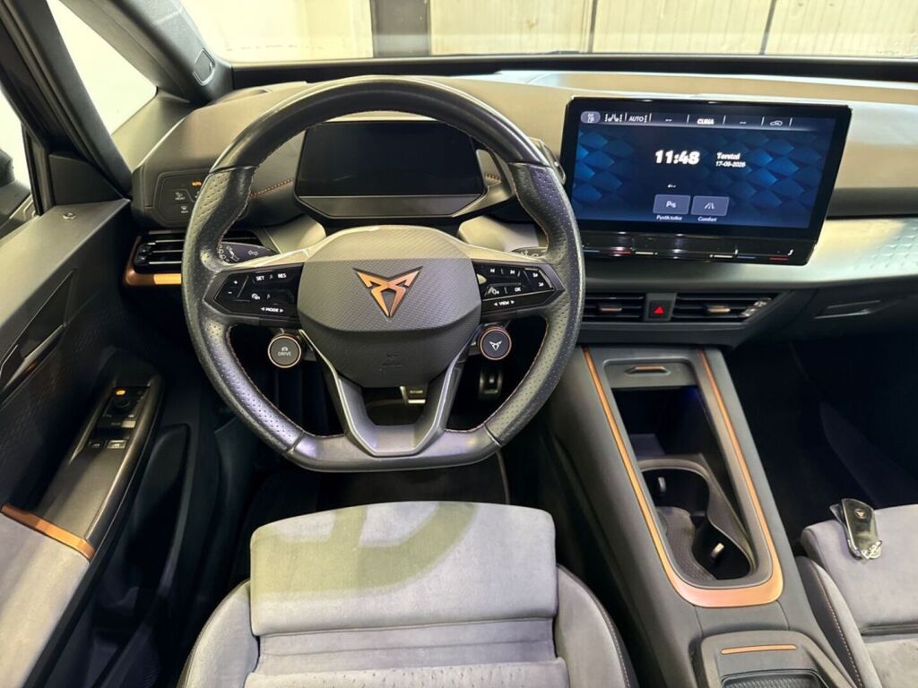 Cupra Born 2023 Harmaa