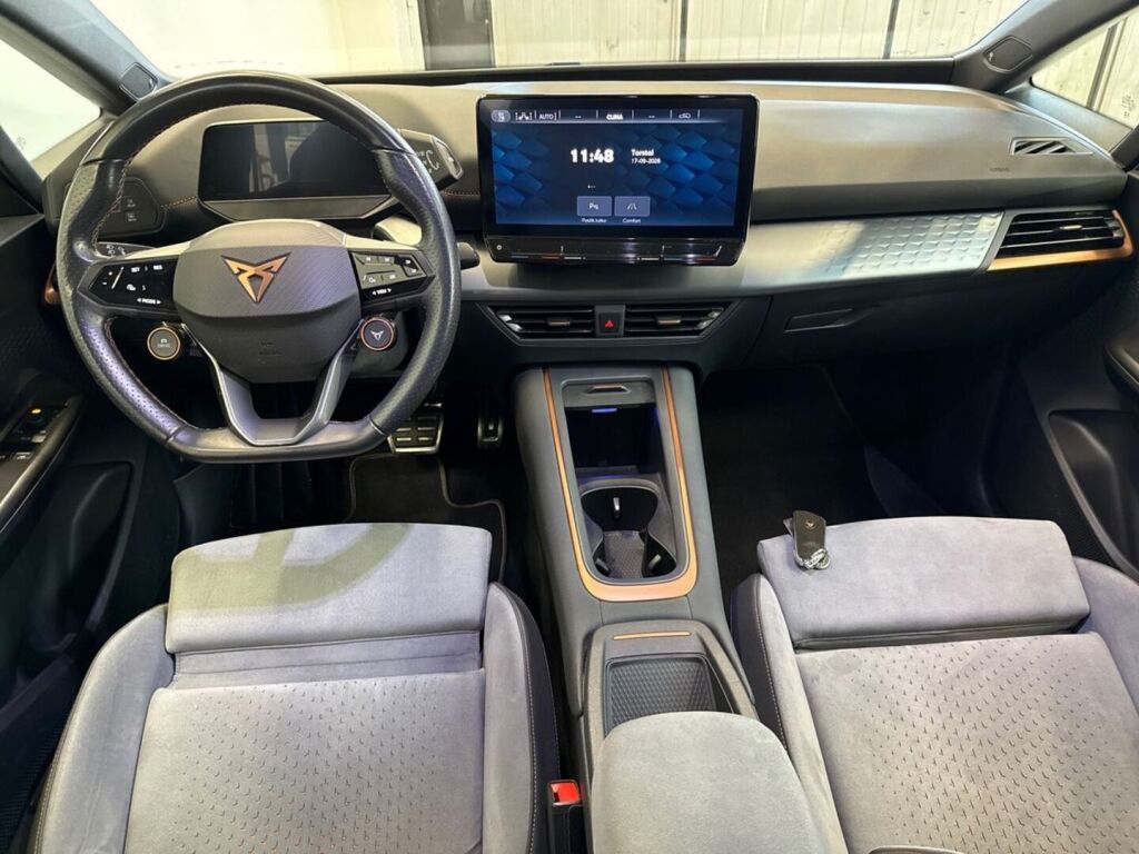 Cupra Born 2023 Harmaa