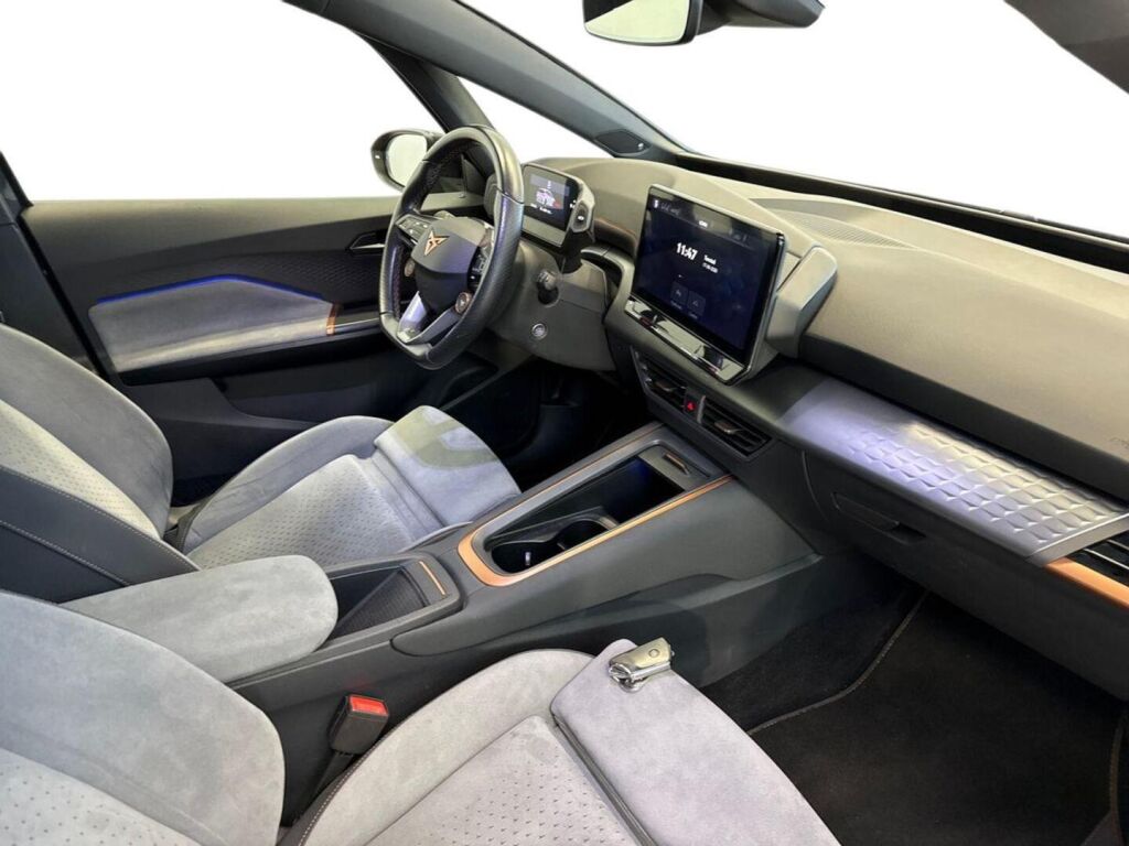 Cupra Born 2023 Harmaa
