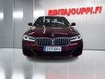 BMW 530 2023 Punainen