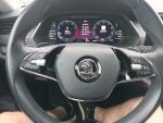 Skoda Octavia 2023 Sininen