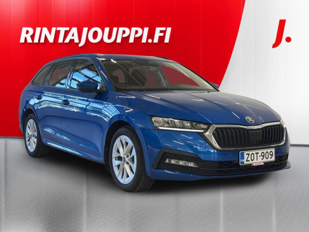 Skoda Octavia 2023 Sininen