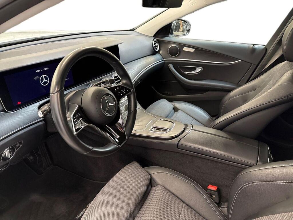 Mercedes-Benz E 2023 Valkoinen