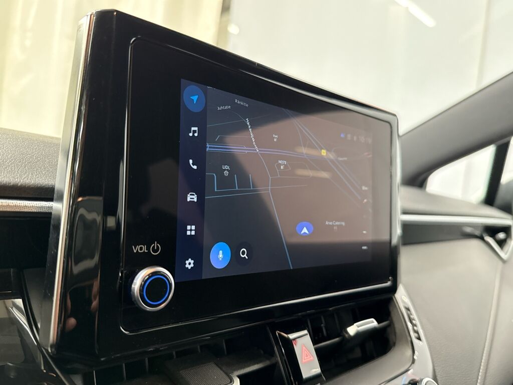 Toyota Corolla 2023 Valkoinen