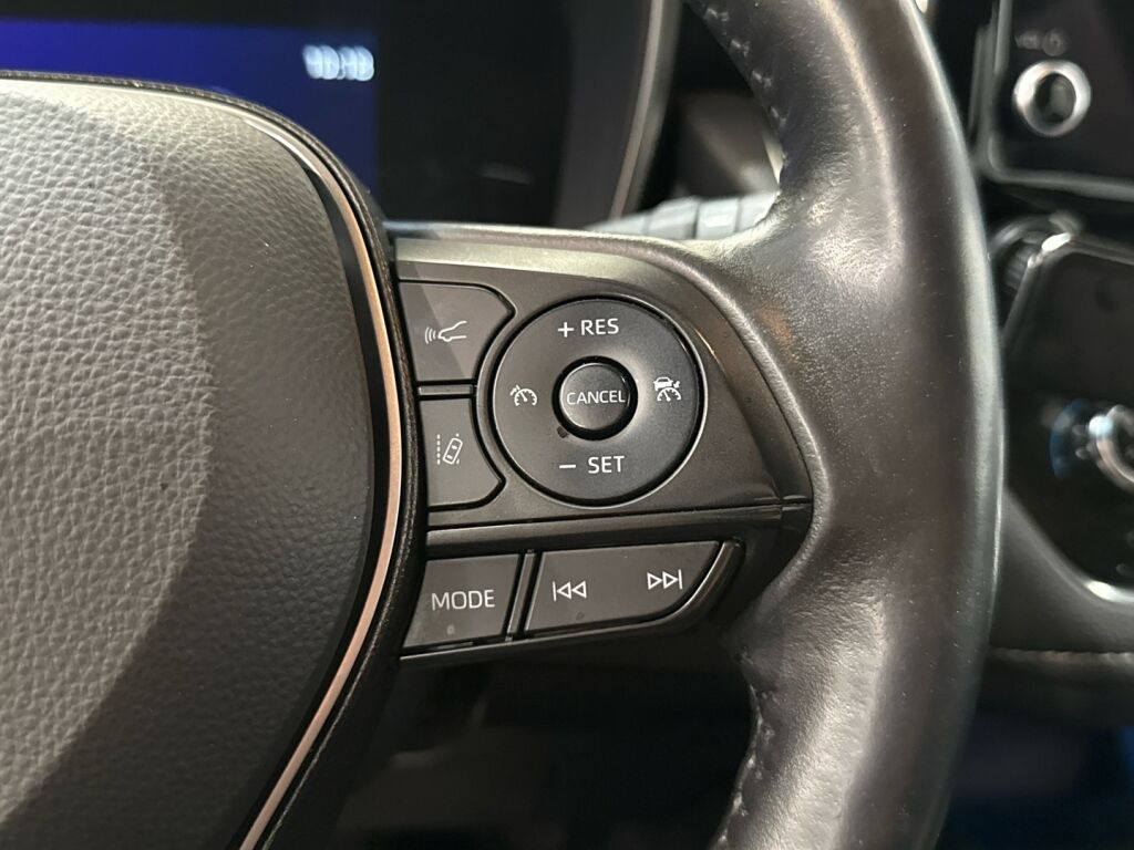 Toyota Corolla 2023 Valkoinen