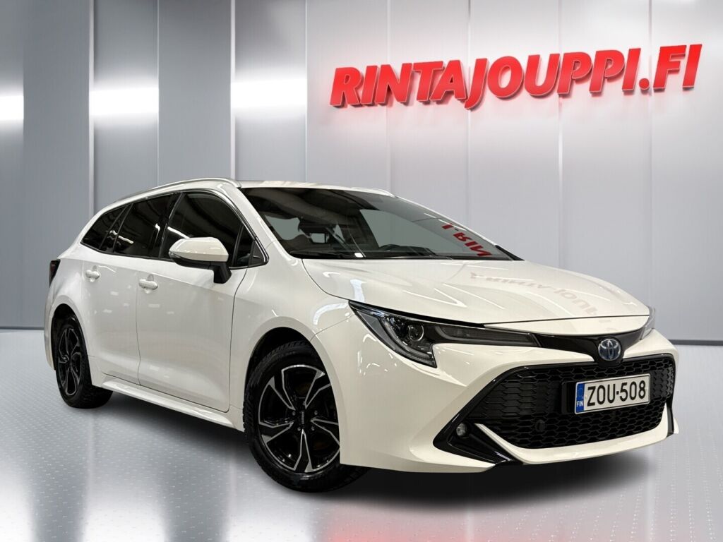 Toyota Corolla 2023 Valkoinen