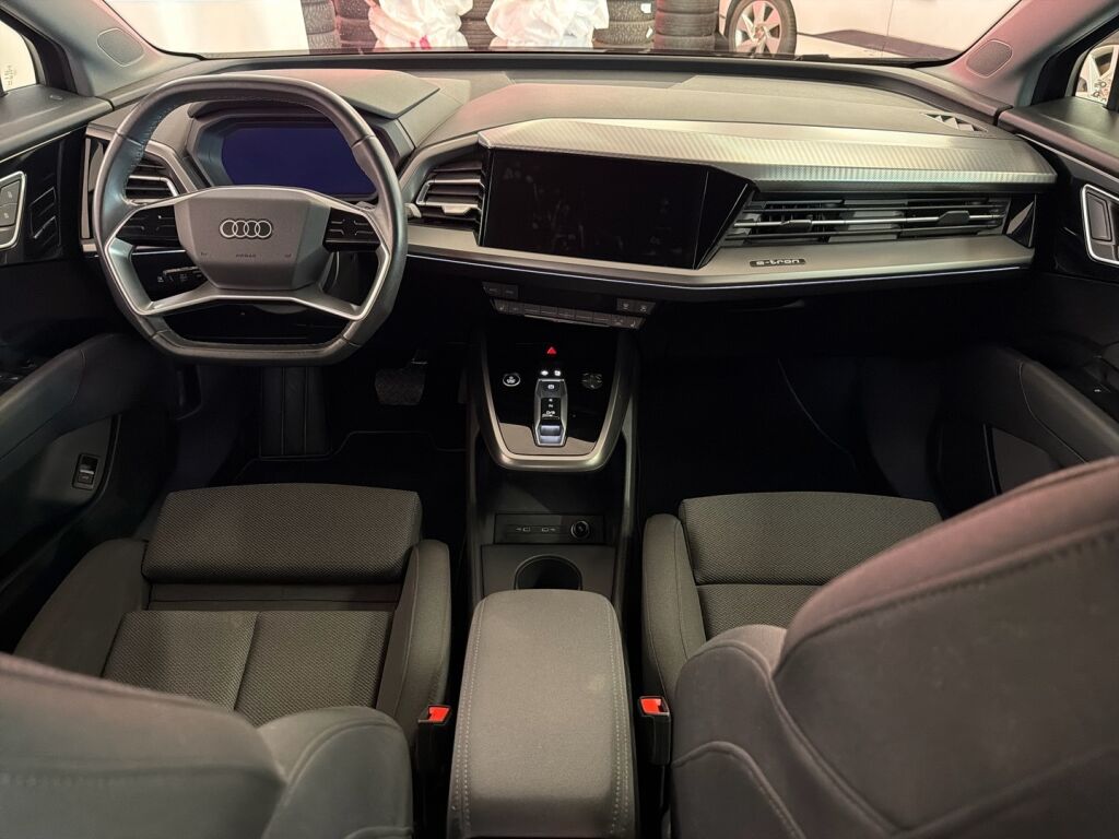 Audi Q4 e-tron 2023 Vihreä