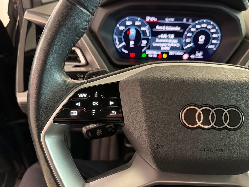 Audi Q4 e-tron 2023 Vihreä