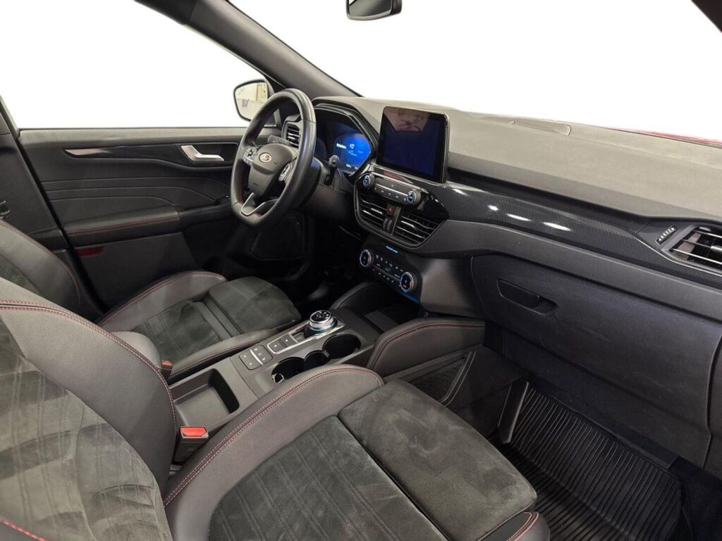 Ford Kuga 2023 Harmaa