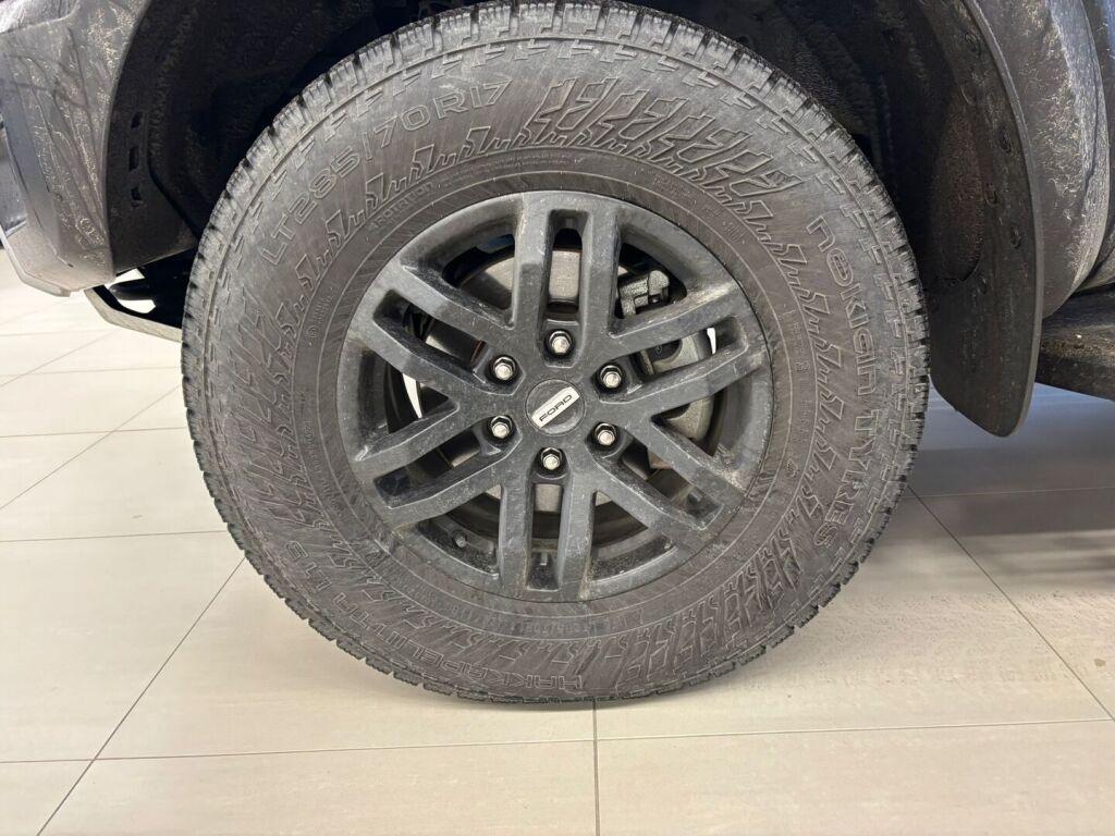 Ford Ranger 2023 Musta