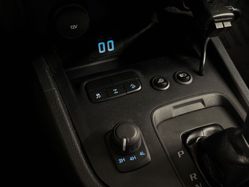 Ford Ranger 2023 Musta