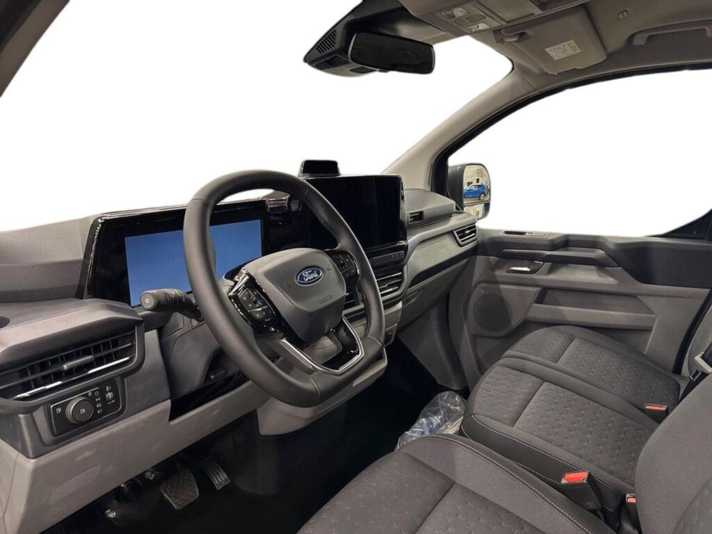 Ford Tourneo Custom 2026 Harmaa