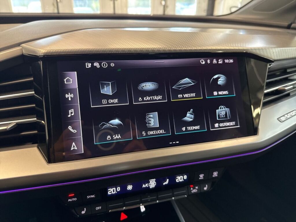 Audi Q4 e-tron 2023 Musta