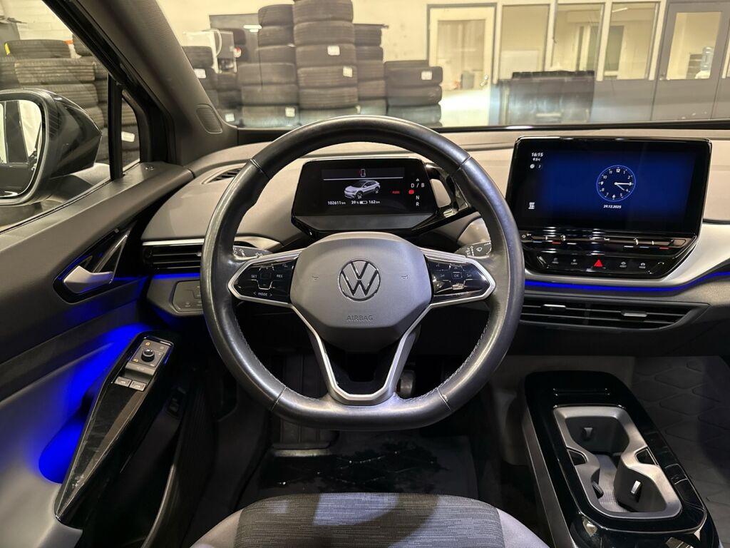 Volkswagen ID.4 2023 Musta