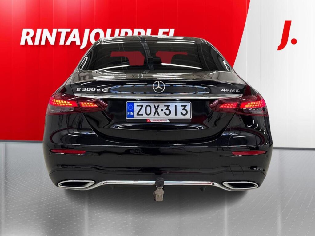 Mercedes-Benz E 2023 Musta