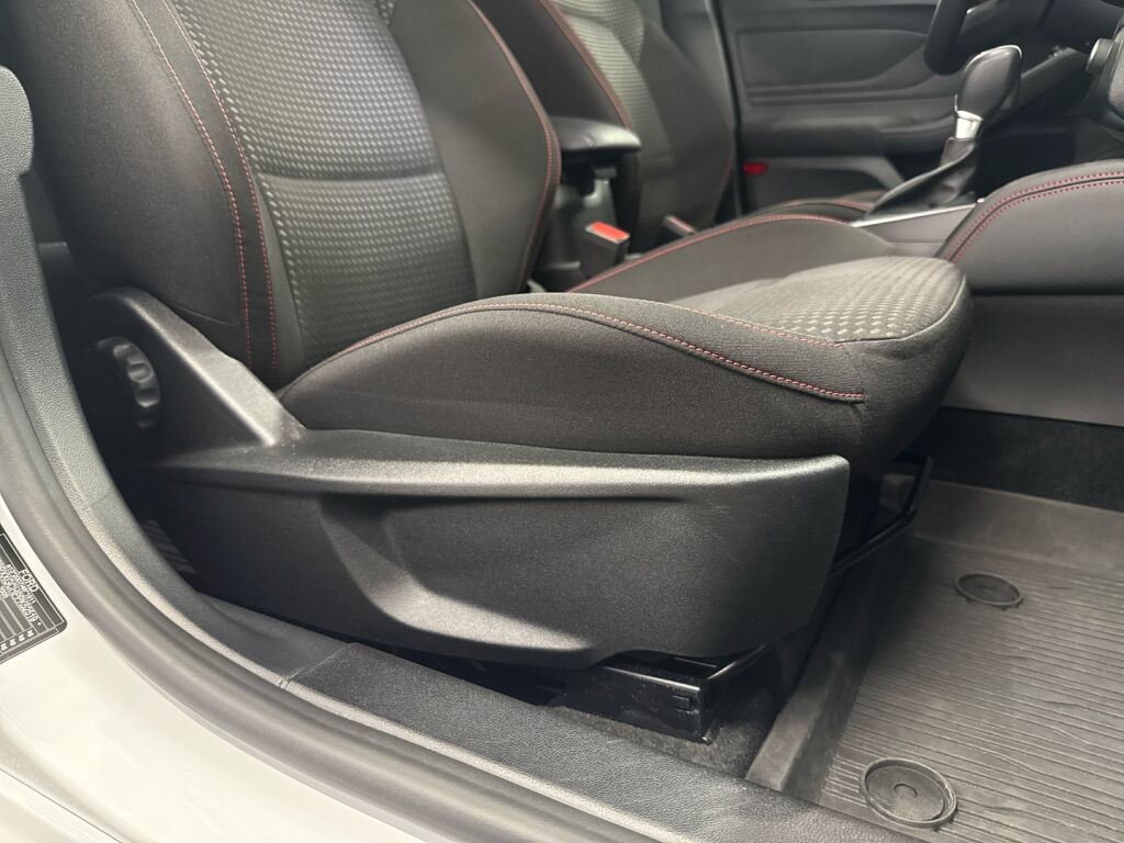 Ford Focus 2023 Valkoinen