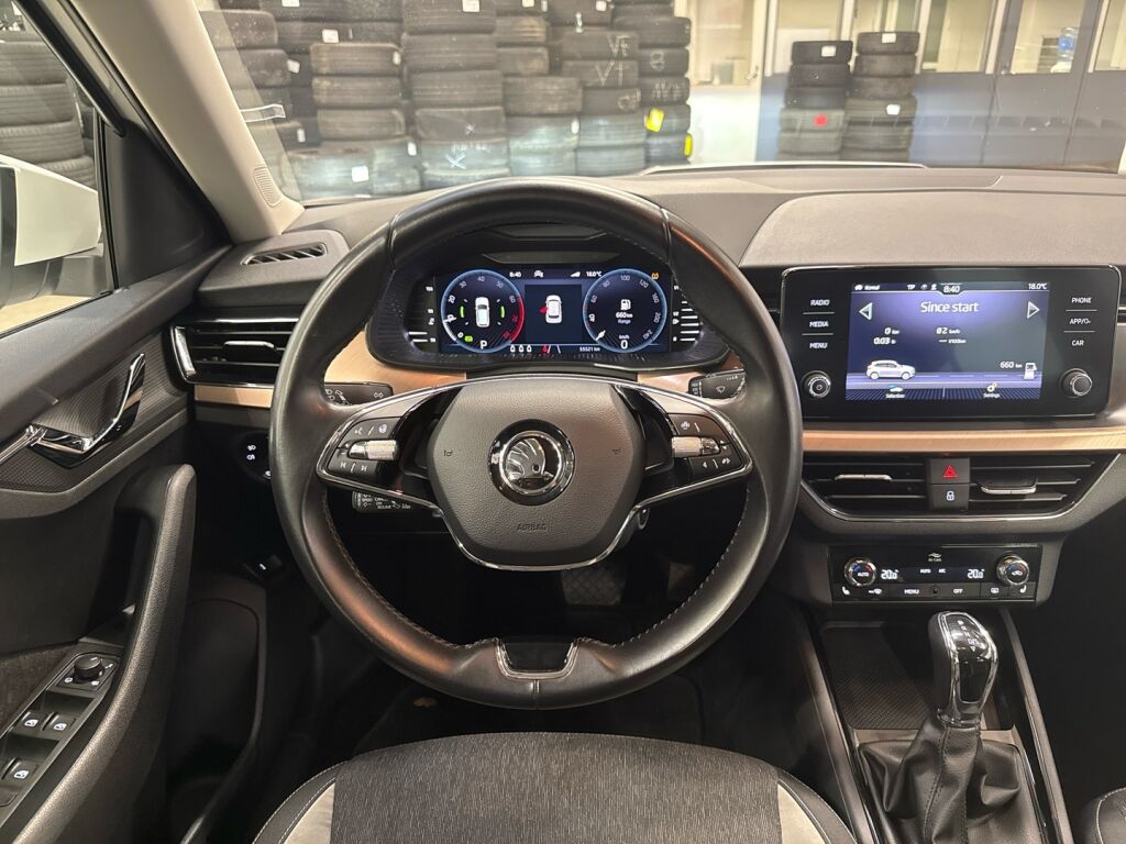 Skoda Kamiq 2023 Valkoinen