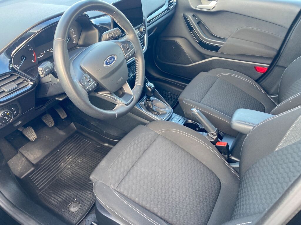 Ford Fiesta 2023 Metallinhohto Musta (Agate Black Metallic)