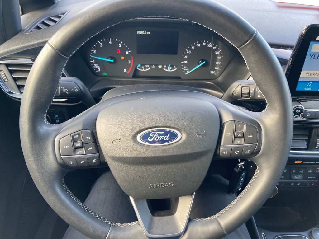 Ford Fiesta 2023 Metallinhohto Musta (Agate Black Metallic)