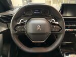 Peugeot 2008 2023 Oranssi