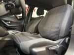 Peugeot 2008 2023 Oranssi
