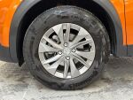 Peugeot 2008 2023 Oranssi