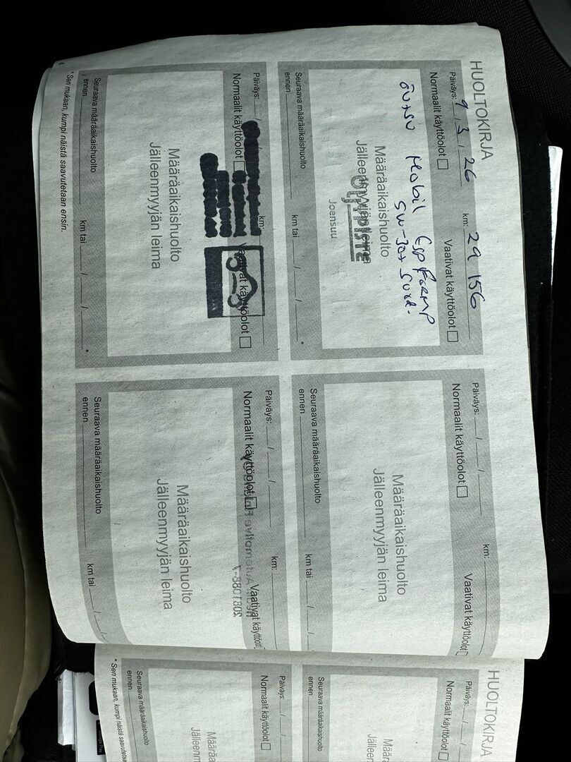 Peugeot 2008 2023 Oranssi