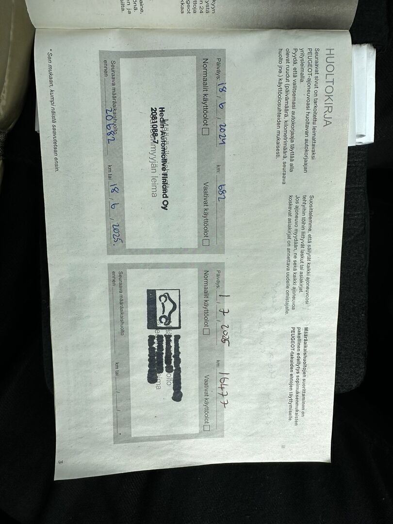 Peugeot 2008 2023 Oranssi