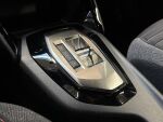 Peugeot 2008 2023 Oranssi